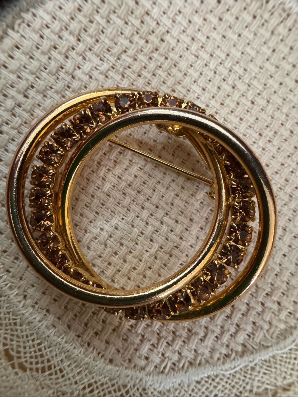 Vintage Gold-Tone Brown Crystal Interlocking Circle Brooch